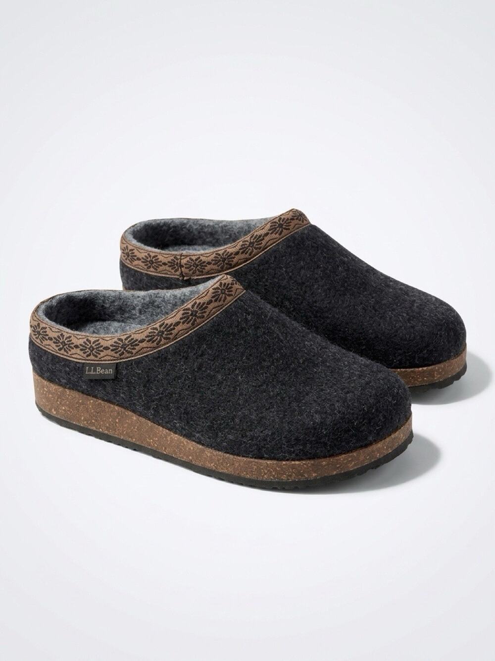 L.L.Bean Women 7M Gray Wool Clog Slippers Closed Toe Easy Slip-On Cork Sole Cozy